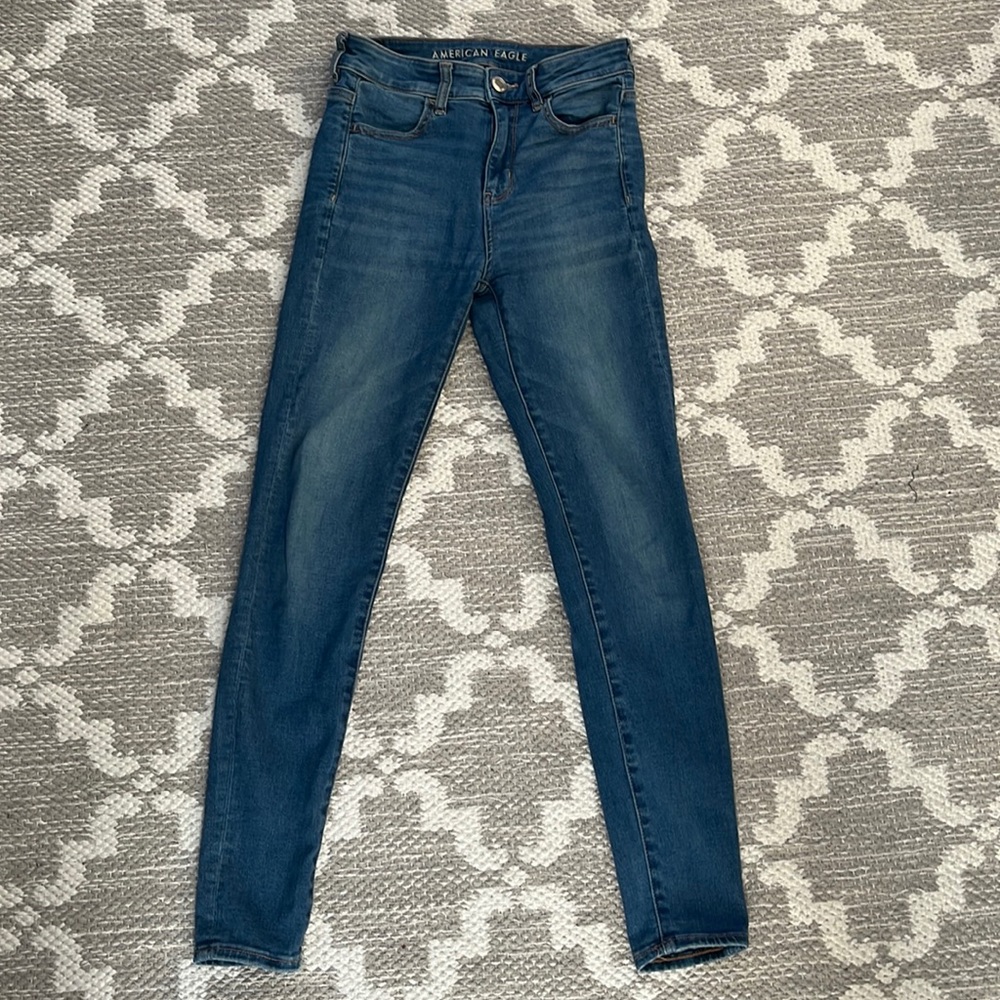 American Eagle slim fit jeans sz 4